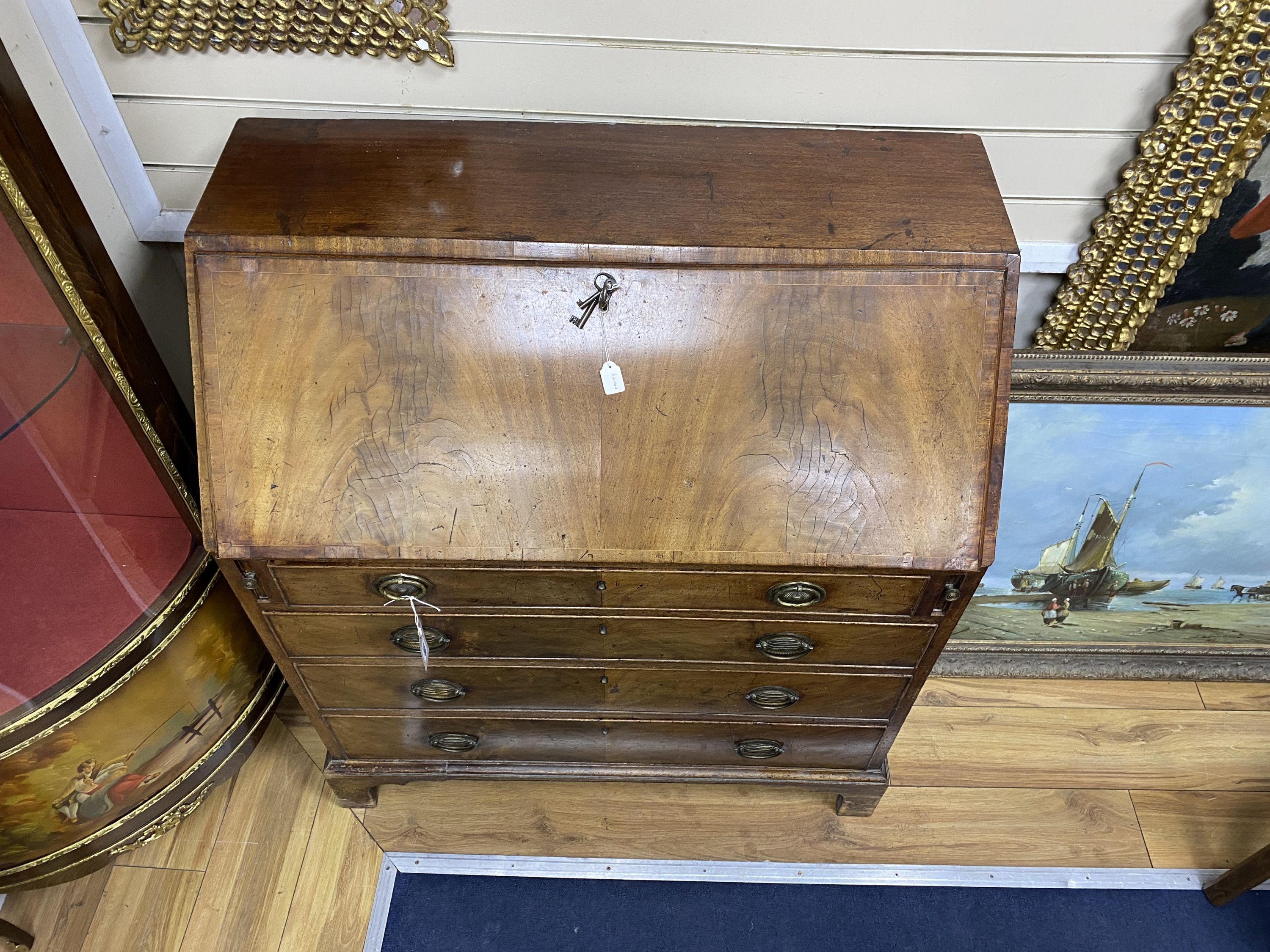 A George III mahogany bureau, width 91cm, depth 46cm, height 107cm